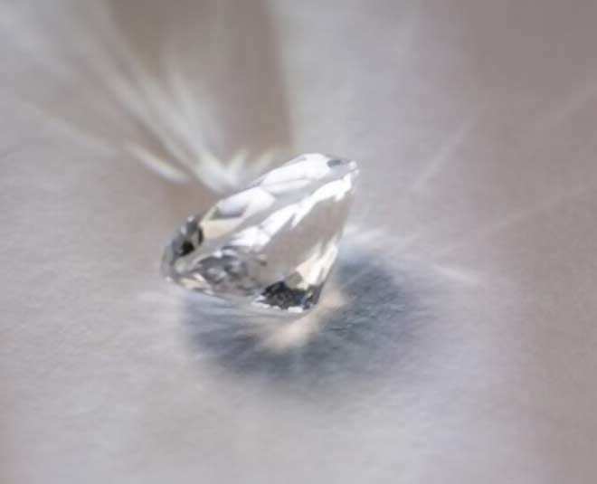 White topaz deals in hindi