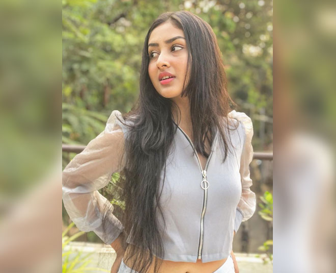 11 वीं की छात्रा हैं आंचल साहू anchal sahu as bondita