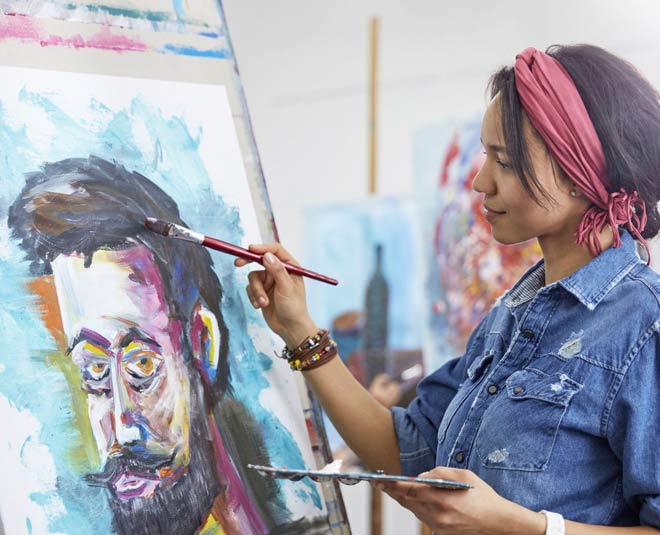 Make A Living Out Of Visual Arts With These Career Options! HerZindagi
