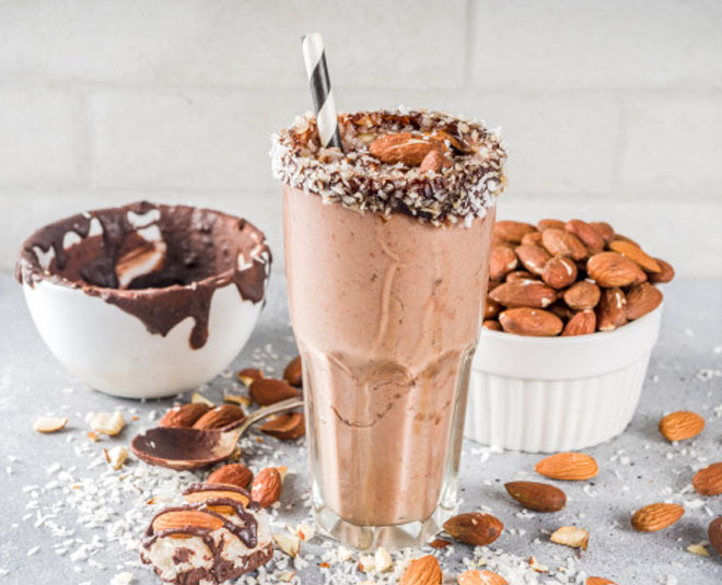 dark chocolate almond shake