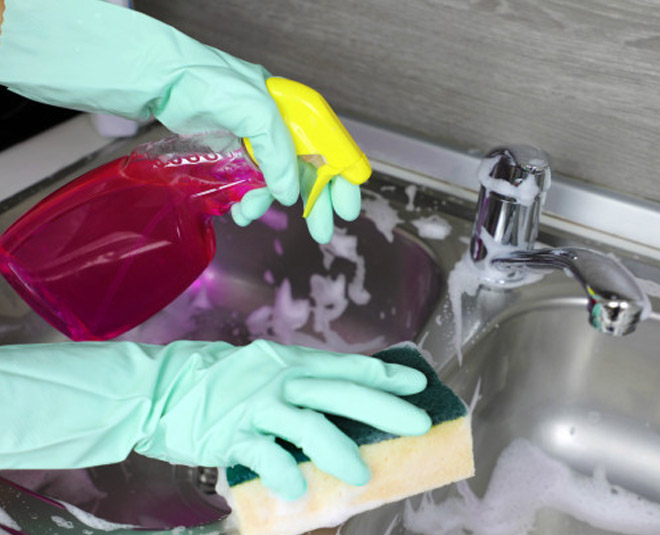 dish wash lemon cleaning