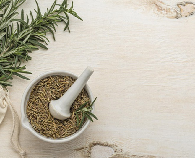 dried herbs and baking soda fro carpet cleaning