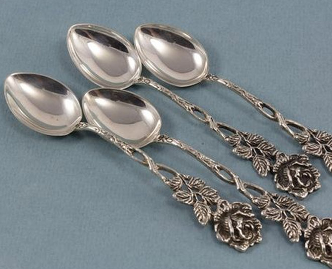 From Crockery To Home Décor, Here's how to clean your Silver Items At Home