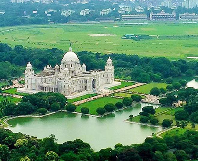 essay on victoria memorial in hindi