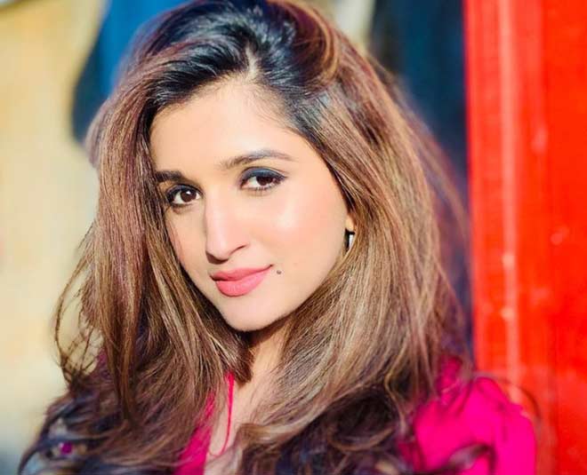 nidhi  shah  kinjal life