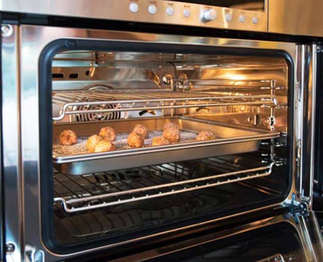Some Major Differences Between Your OTG And Convection Microwave Oven