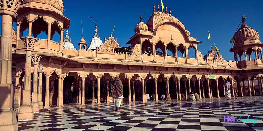 Shri Radha Rani Temple Barsana History And Facts In Hindi Shri Radha Shri Radha Rani Temple Barsana History And Facts In Hindi Shri Radha