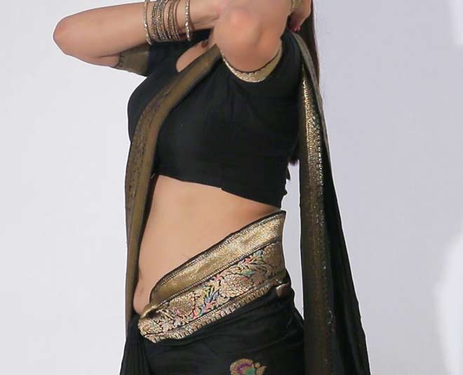 tips to make cotton saree pleats