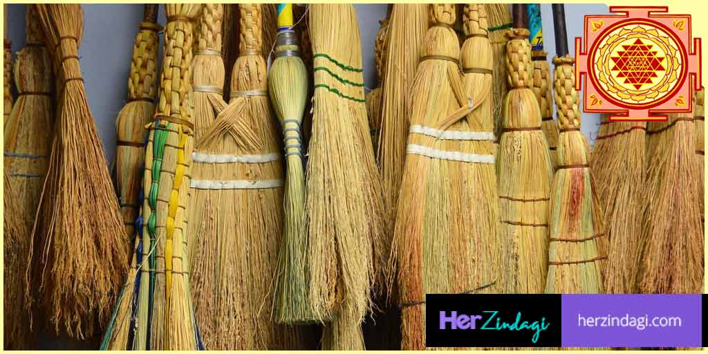 Broom Direction As Per Vastu