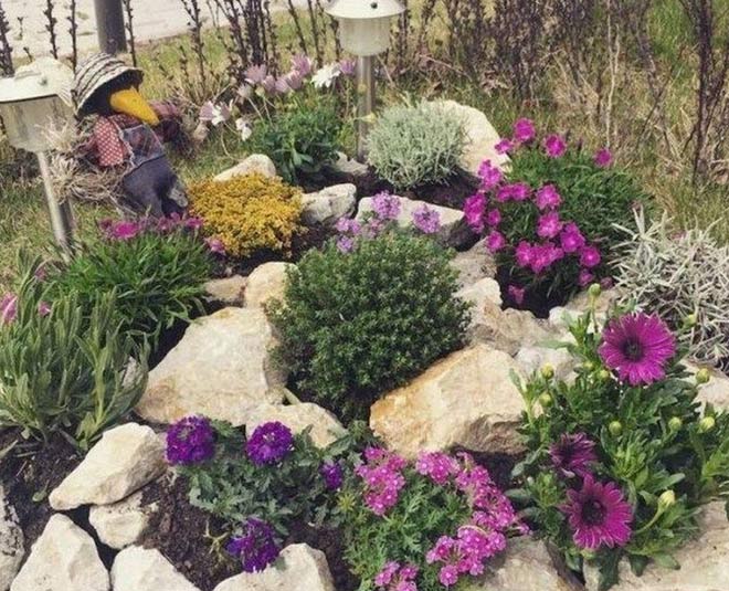ways to create rock garden inside 