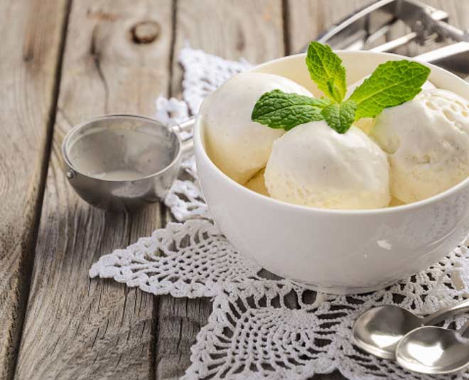 5 Desserts You Can Make Using Vanilla Ice Cream