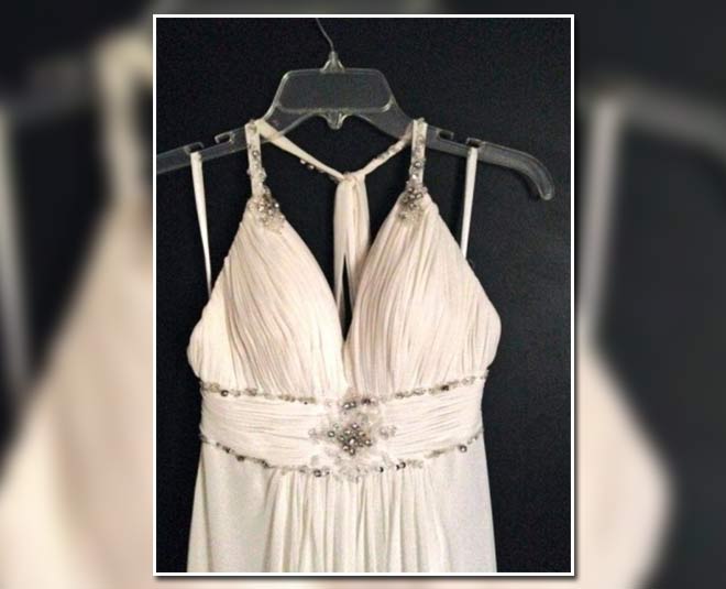 Use Of Plastic Loops In Female Outfits And How To Fix It use of