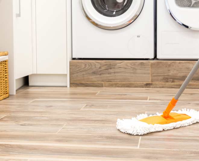 wooden floor cleaning
www.worldcreativities.com