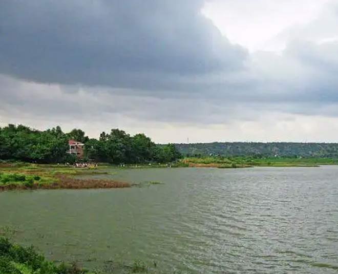 Damdama Lake at Sohna inside 