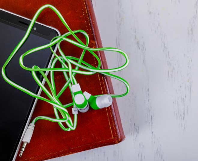 How  to  repair  damage  earphones