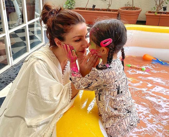सोहा अली खान Soha Ali Khan inside