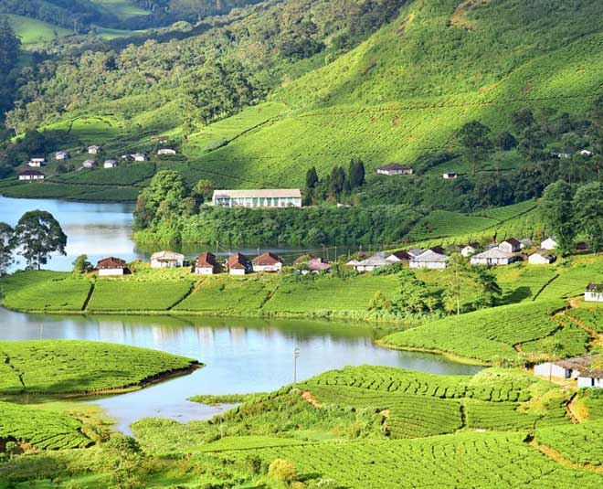 best travel places in april in india munnar inside 