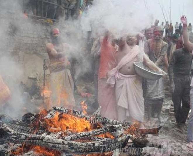 bhasm holi varanasi