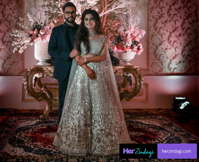 दूल्हा और दुल्हन की सगाई के आउटफिट- engagement deekshant and meenal