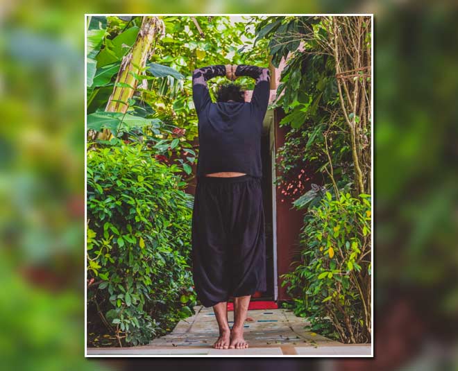 hasta uttanasana inside 