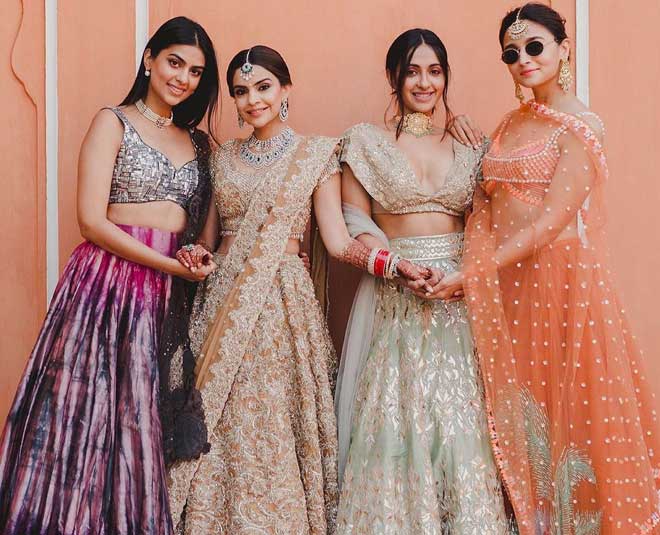 how  to  drape  dupatta  on  lehenga