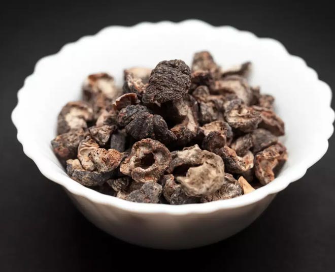 how to store amla for long inside