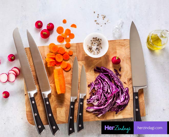 knives in the kitchen