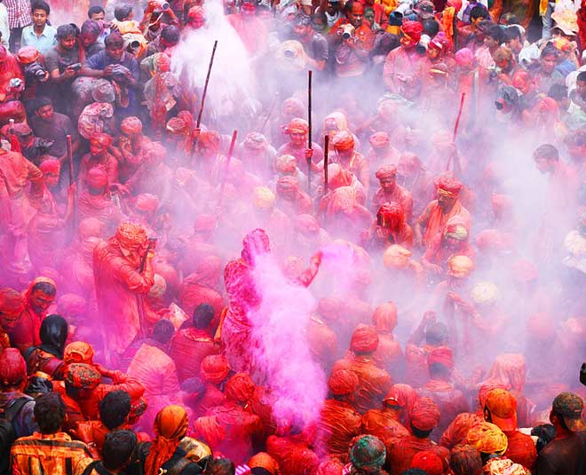 lathmar holi in barsana