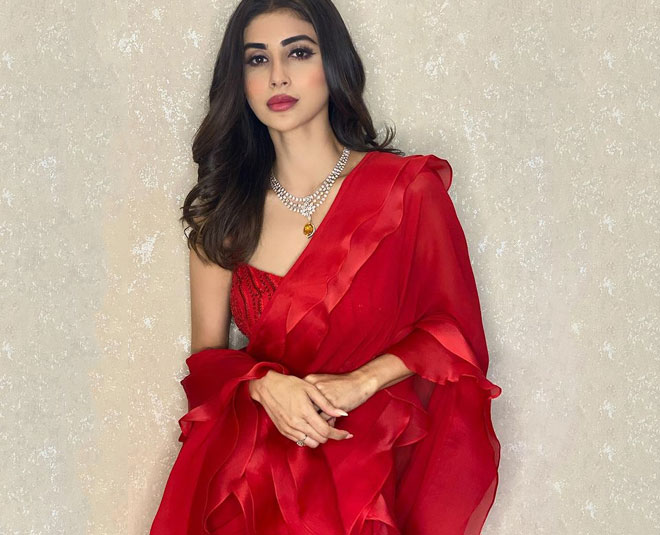 mouni roy fashion tips 