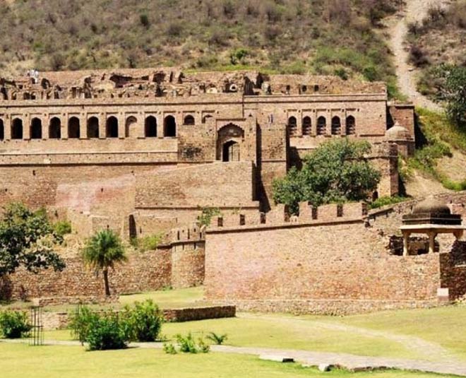 mysterious forts in india bhangar fort inside 