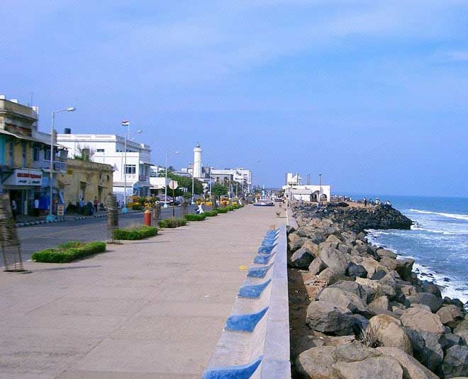 promenade beach inside 