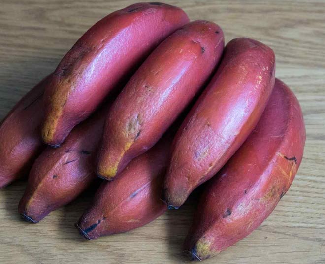 red-banana-benefits-in-hindi-red-banana-benefits-herzindagi