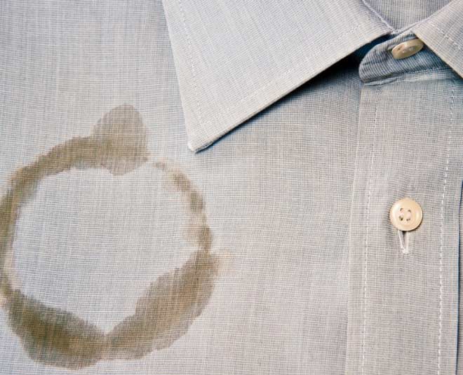 remove cooking oil stains from clothes inside 
