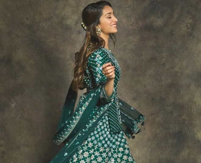 shraddha kapoor summer hairstyles