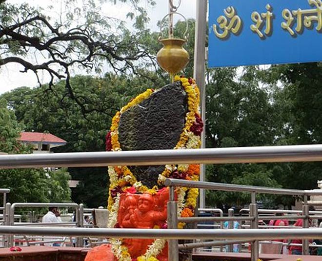 signapur facts shani mandir
