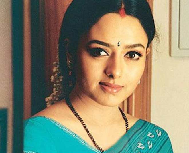 Sooryavansham Actress Soundarya Death In Plane Crash | sooryavansham  actress soundarya death in plane crash | HerZindagi