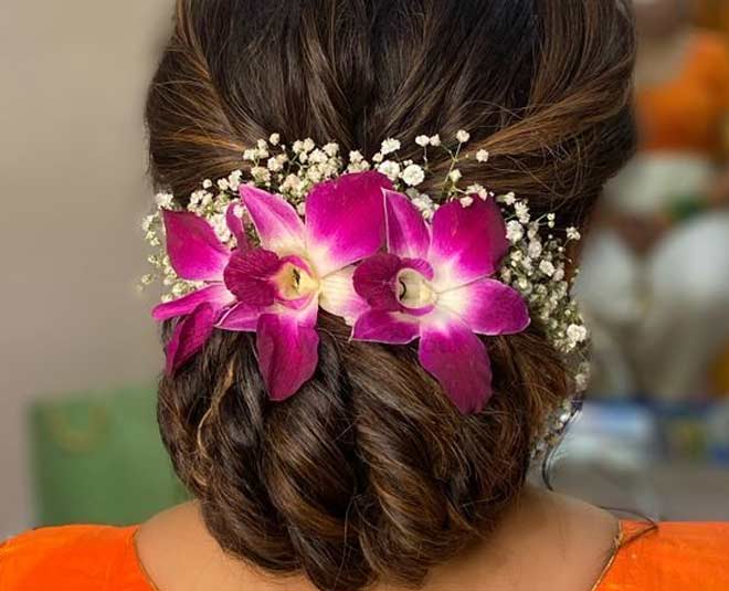 Floral Fiesta: 13 Types of Flowers For Your Bridal Hairstyle | Indian  bridal hairstyles, Bridal braids, Hair styles