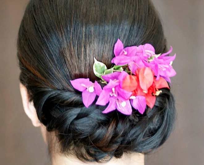 Fashion Dreads - Flower Petal High Bun Hairstyle 🌸✨ Shop... | Facebook