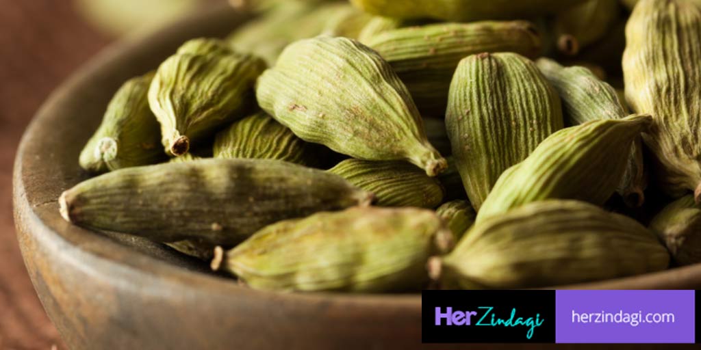 Cure Your Constant Cough, Lower High BP With A Dose Of Cardamom