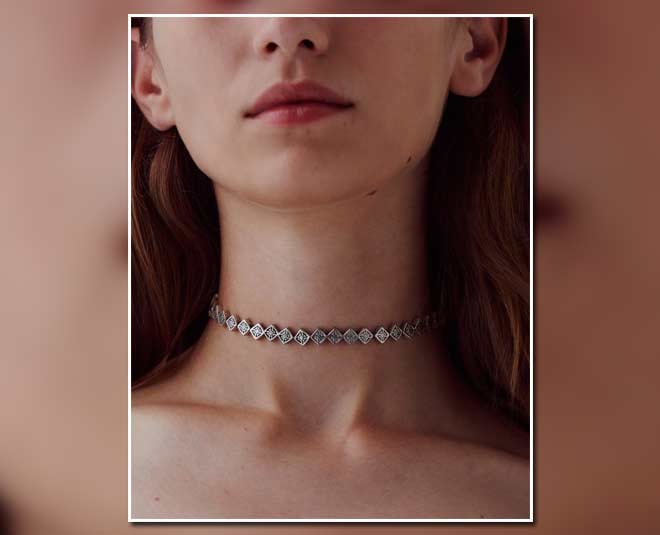 Take A Look At Some Of The Most Stunning Designs Of Choker Necklaces