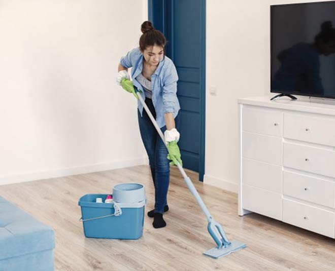 floor cleaning way
