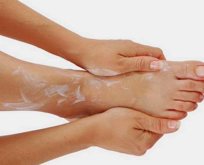 foot care and mask