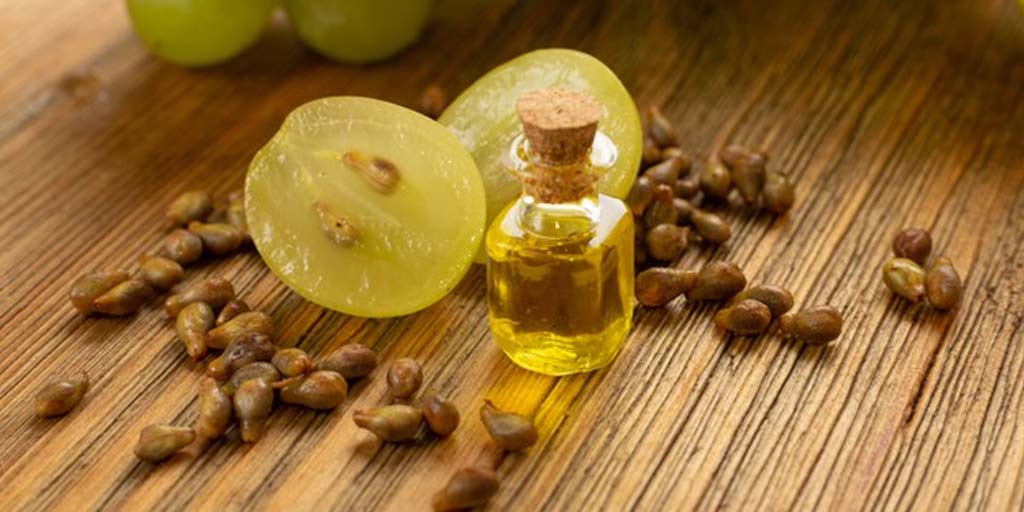 Grape Seed Oil Health Benefits In Hindi अंगूर के साथ इसका तेल भी है