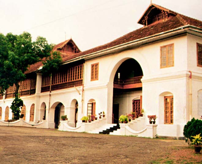 hill palace museum inside
