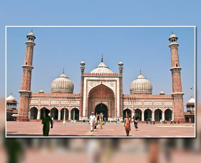 inside  jama masjid new delhi