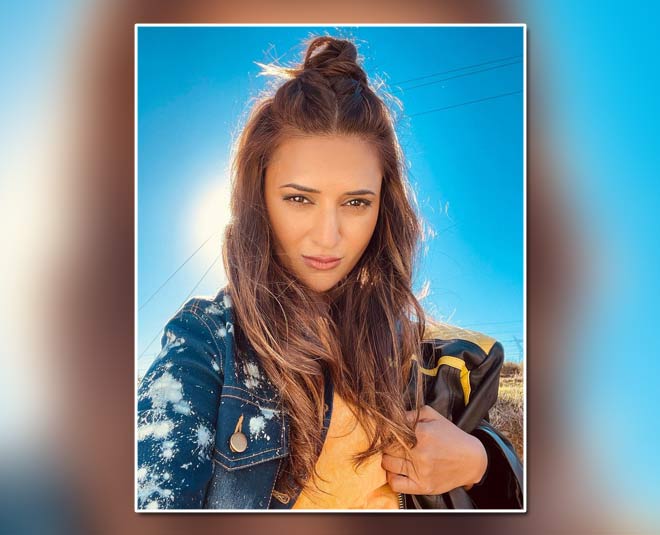 inside  orange dress