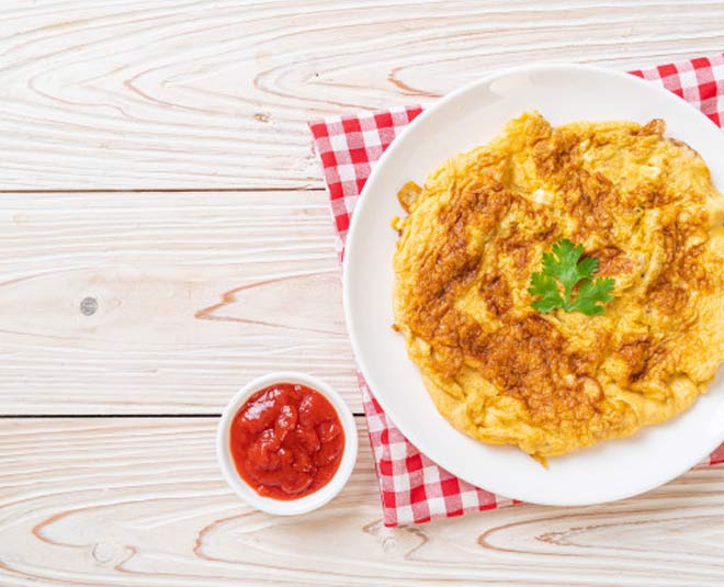 inside  Omelette in hindi