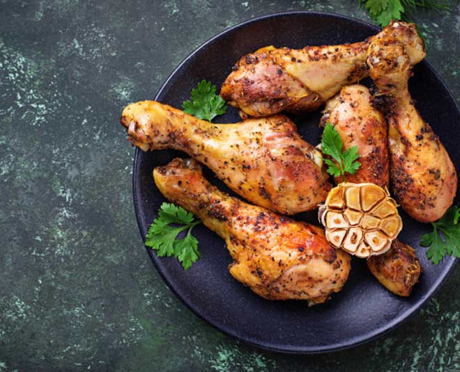 inside  nimbu and green chilli chicken