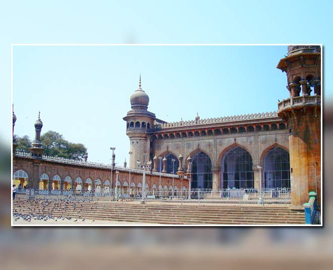 inside  makka masjid haidrabad