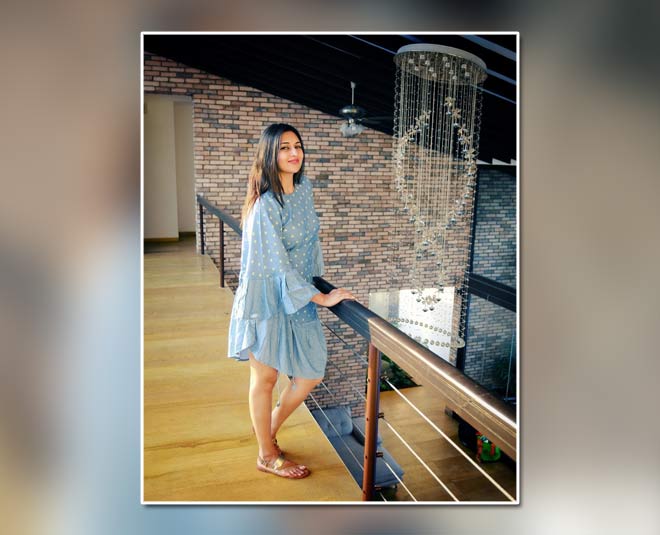 inside  white and blue dress